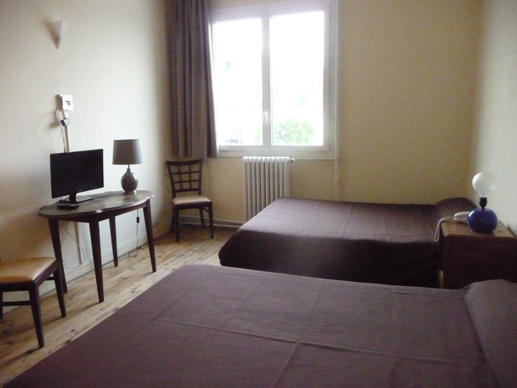 Hotel De La Gare Périgueux Quarto foto