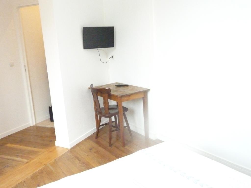 Hotel De La Gare Périgueux Quarto foto